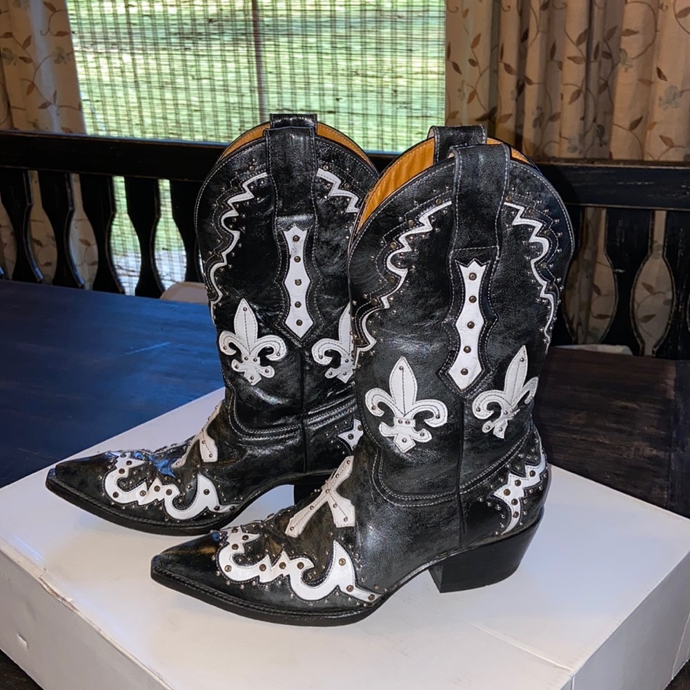 Cowgirl Candy boots